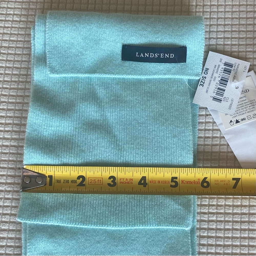 Cashmere Lands' End Scarf - Picture 3 of 3